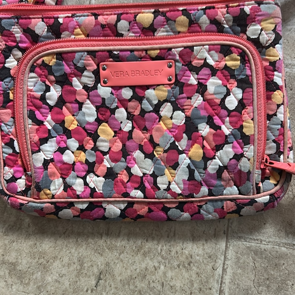 HP🎉Vera Bradley Pink and Orange Crossbody Bag with Playful Design - Picture 4 of 5